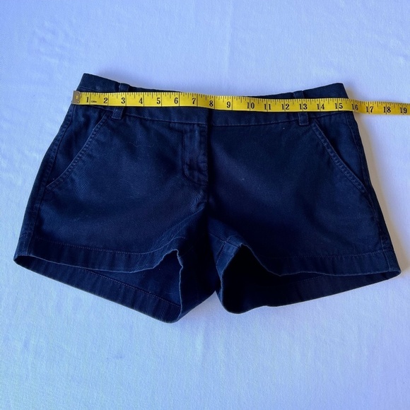 J. Crew Chino 3.5” navy 100% cotton preppy shorts - Picture 4 of 11